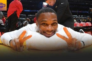 半岛体育官方入口-流言汇总：韦少或将被买断 篮网有意补强安抚KD