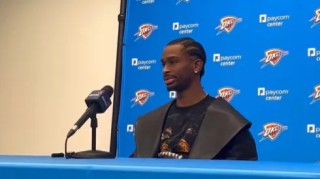 半岛体育中国官网-亚历山大谈人手不足：并不重要，现在每支球队都有伤病