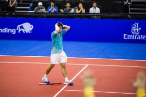 半岛体育中国官网-吴易昺郑钦文惊喜“神同步” 中国网球新时代来临？