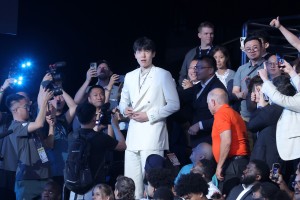 杨瀚森：选择16号是第16顺位被选中，其他很多小号码没办法选