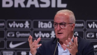 多里瓦尔公布首期巴西队名单 涉嫌赌球帕克塔回归